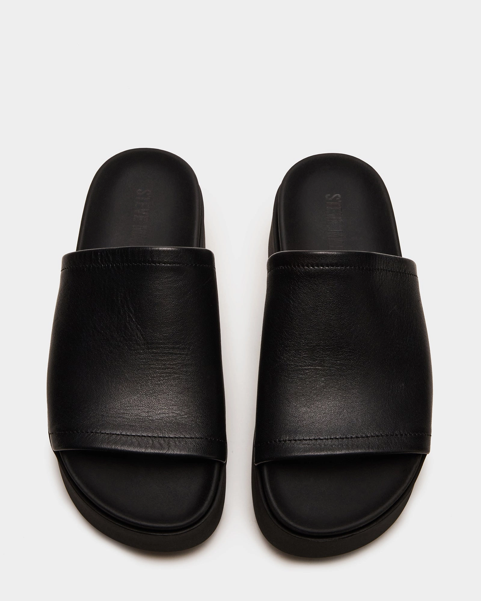 ARWEN BLACK LEATHER
