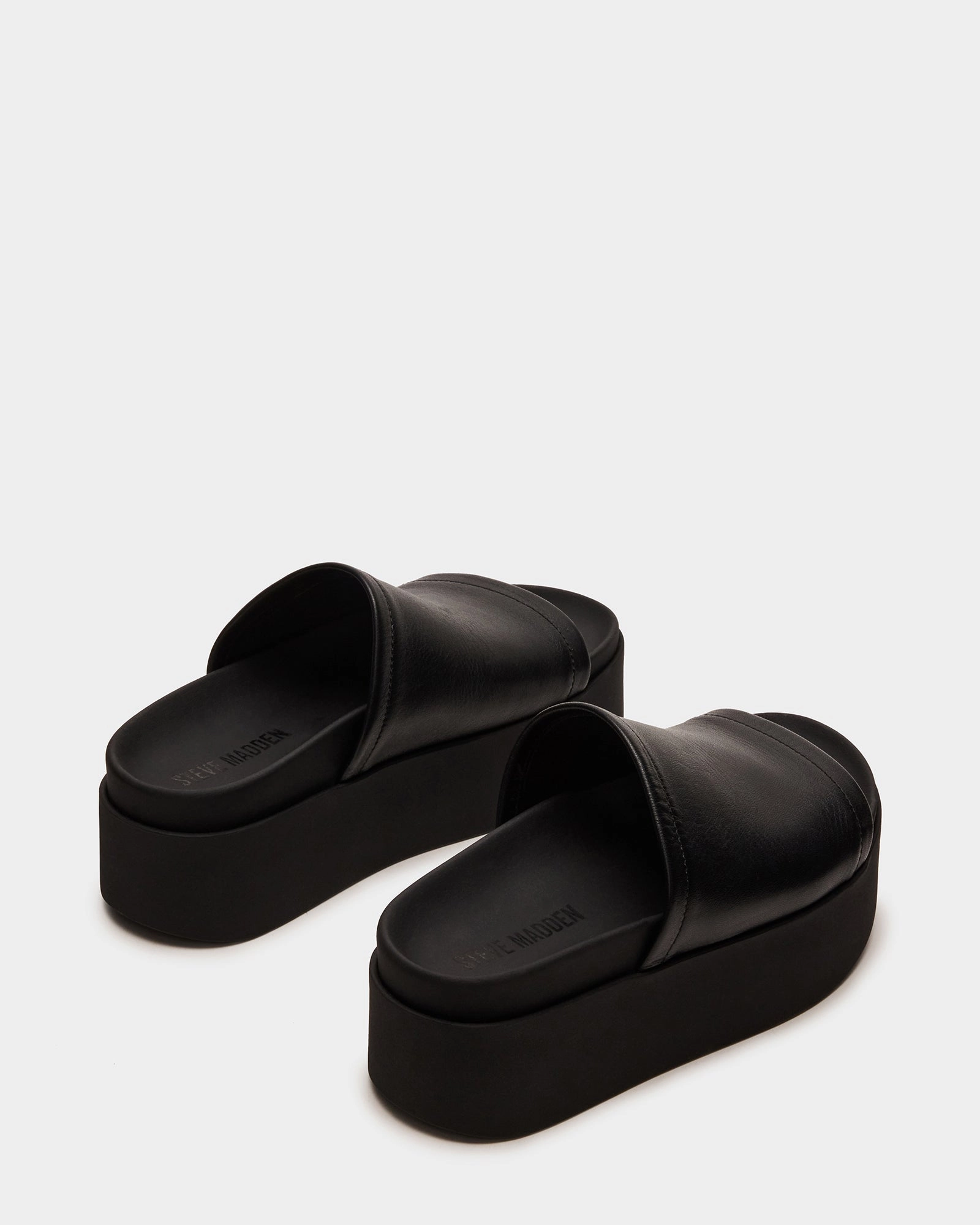 ARWEN BLACK LEATHER