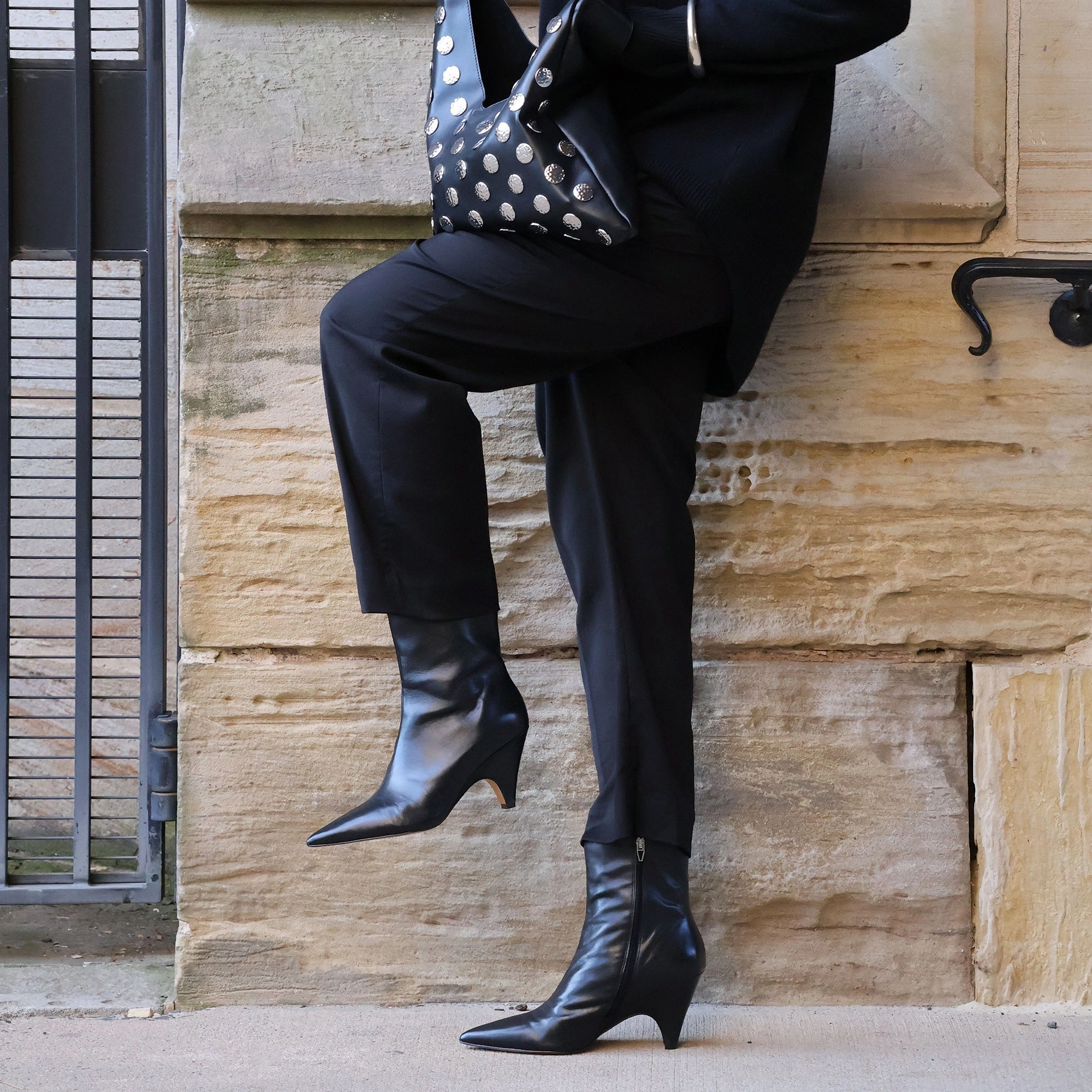 CALICO BOOTIES BLACK LEATHER