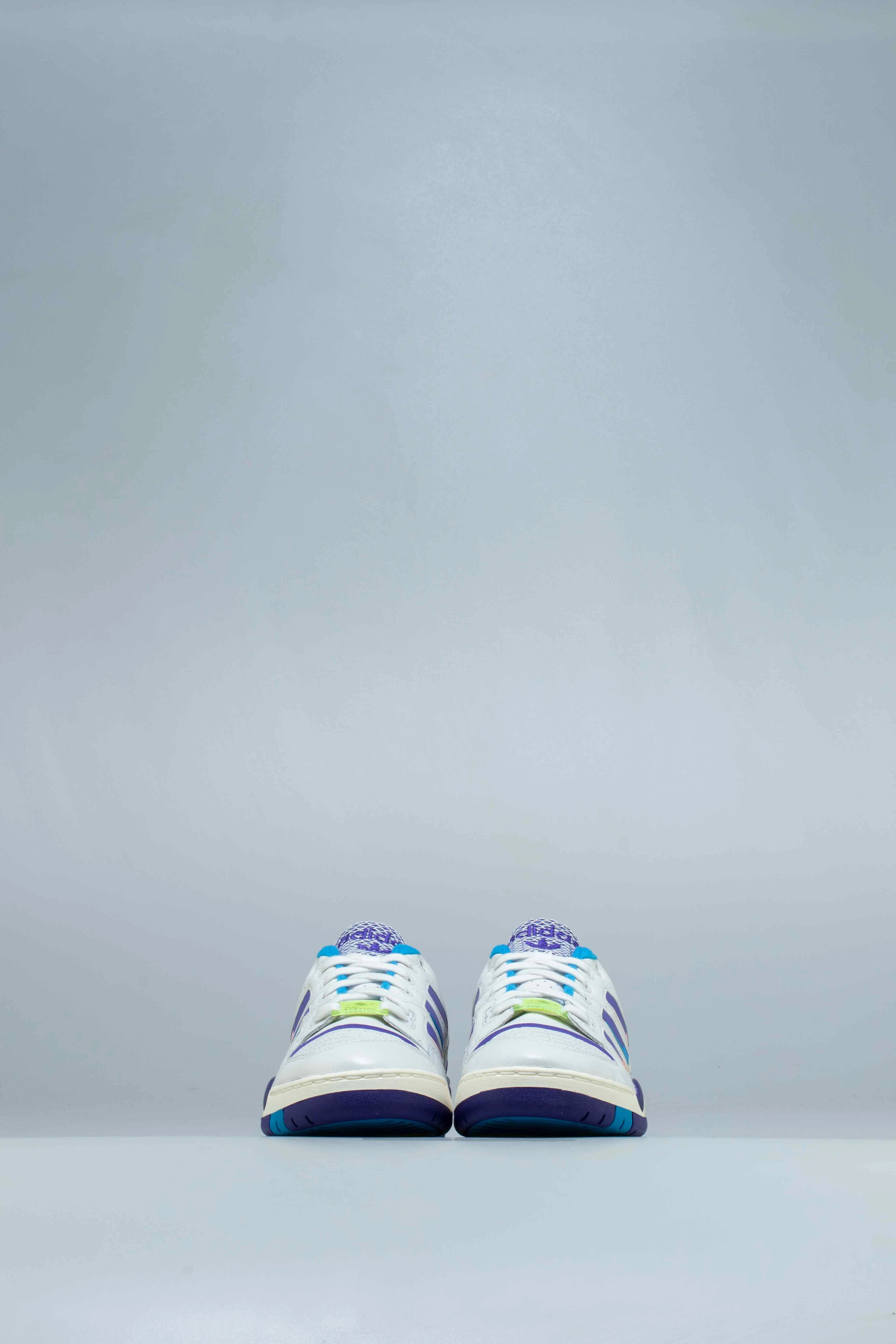 Consortium Torsion Edberg Comp Mens Lifestyle Shoe - White/Bright Blue