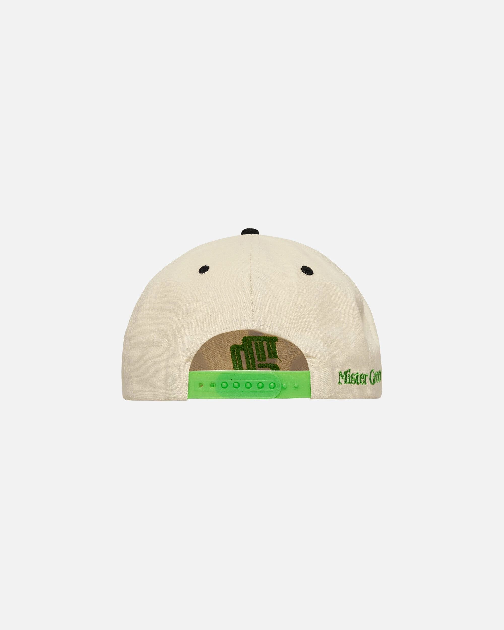 Iconic 6-Panel Cap Desert Snow / Black