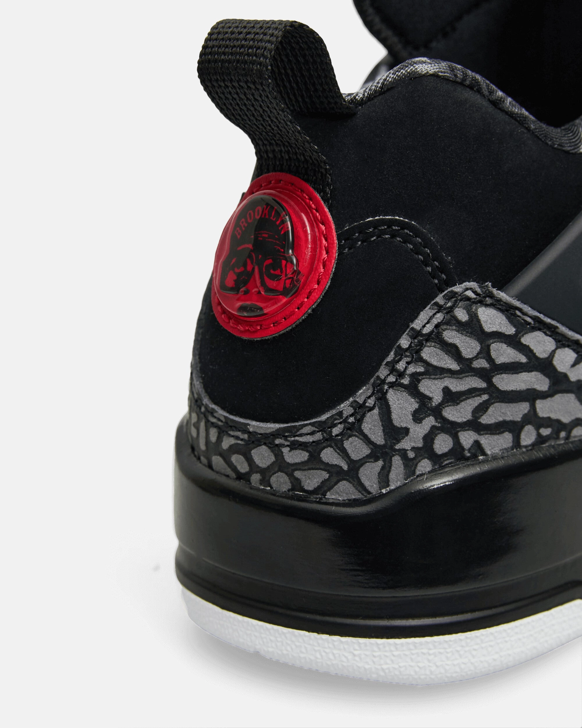 Jordan Spizike Low Sneakers Black / Varsity Red