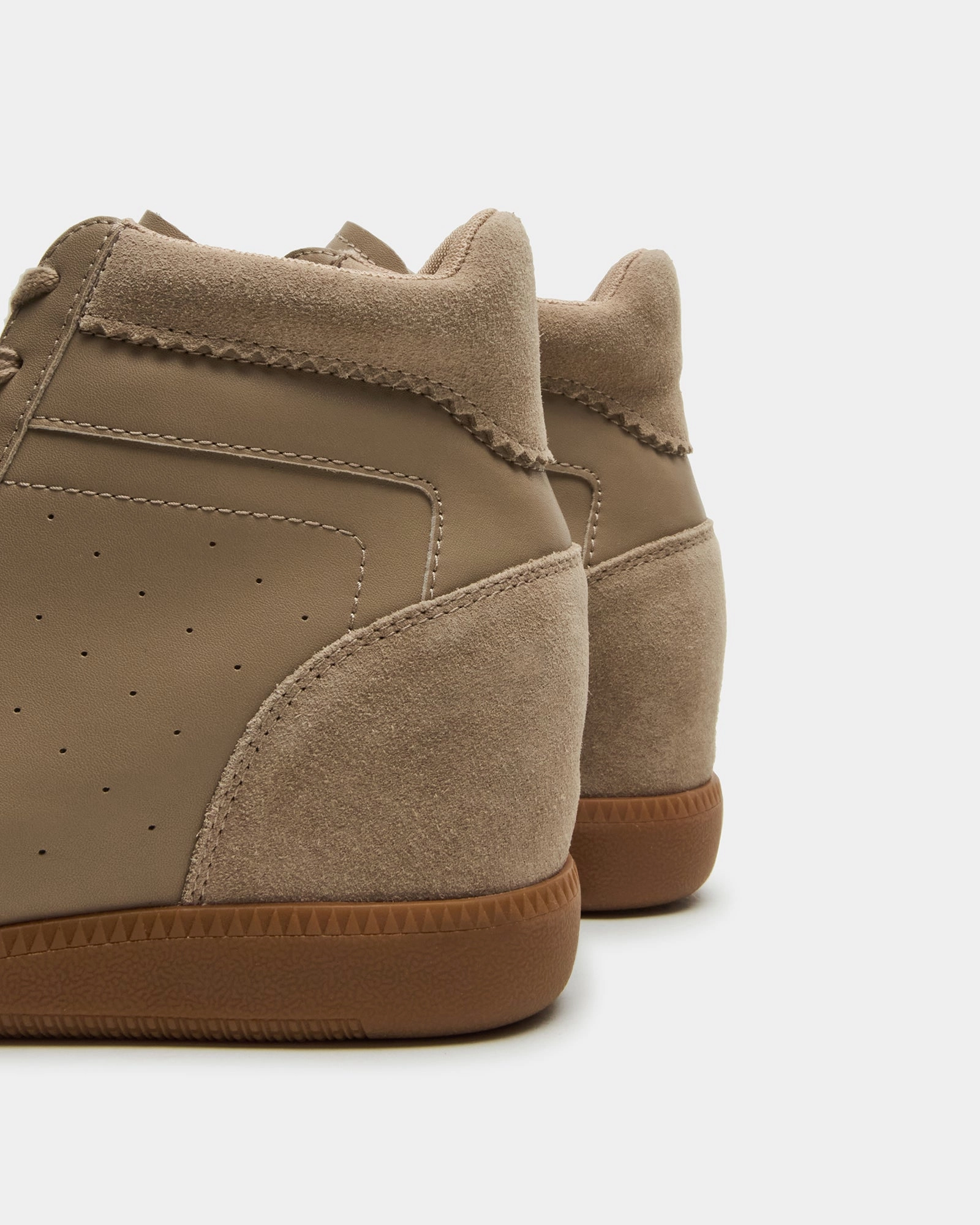 MORRIS TAUPE