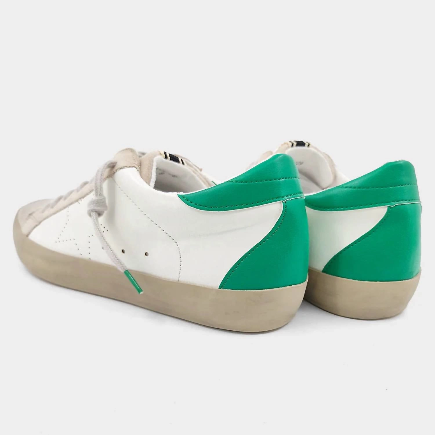 Women's Take A Step Back Sneakers In White/green